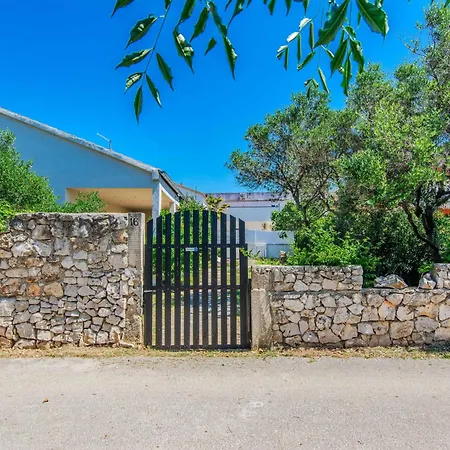 Casa vacanze Korbar By Interhome Vir