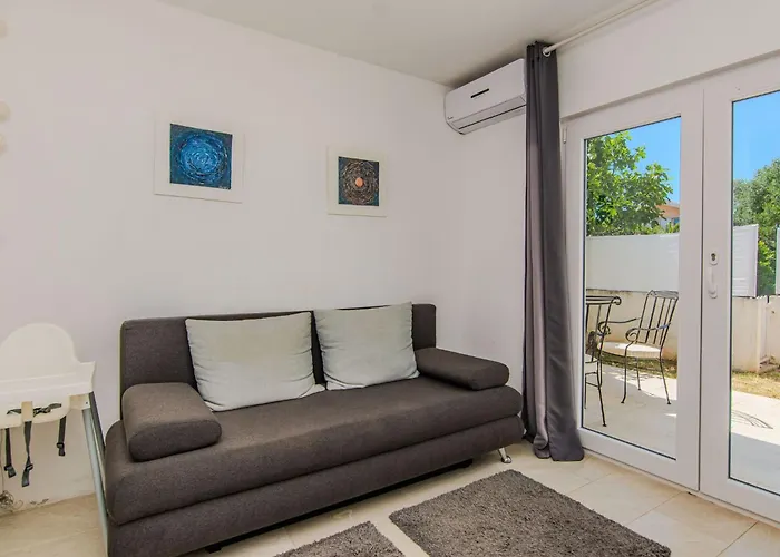 Korbar By Interhome Сasa de vacaciones Vir
